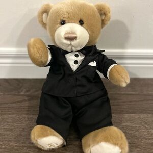 Brooks Brothers Black and Tan Plush Accessory
